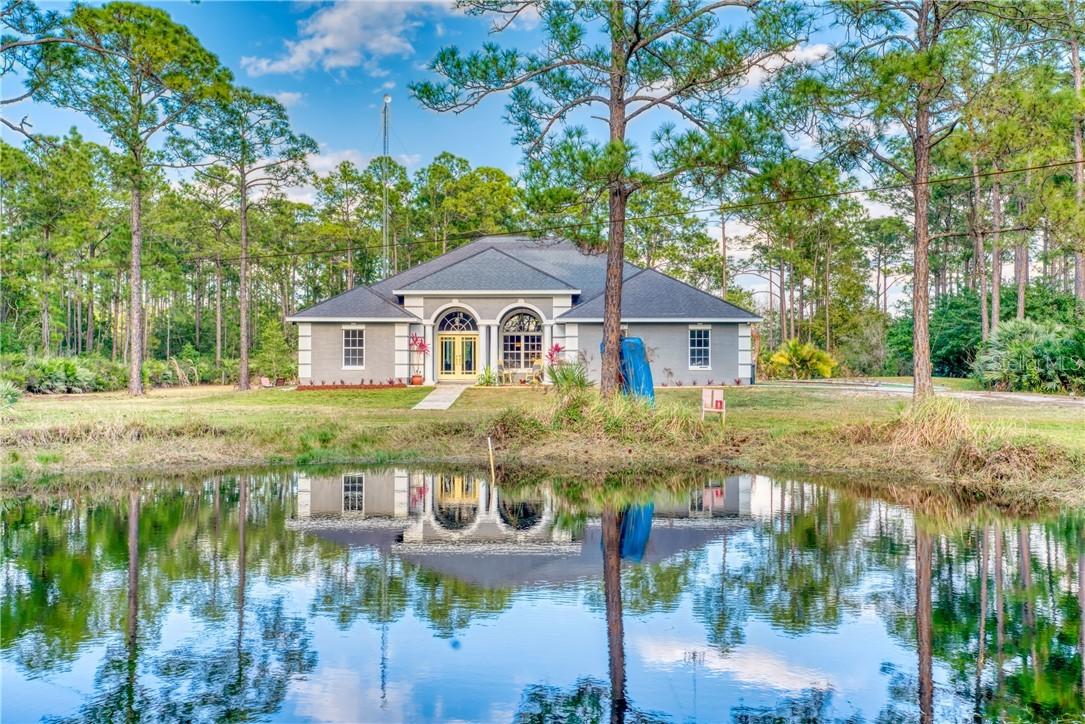 10051 Blackberry Rd., Mims, FL 32754