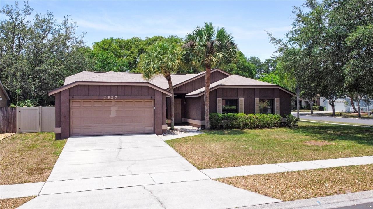 3527 Cirque Cir., Orlando, FL 32817