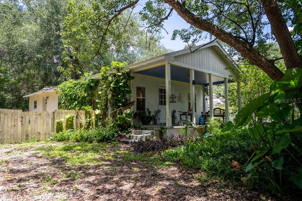 18750 Rea Way, Altoona, FL 32702