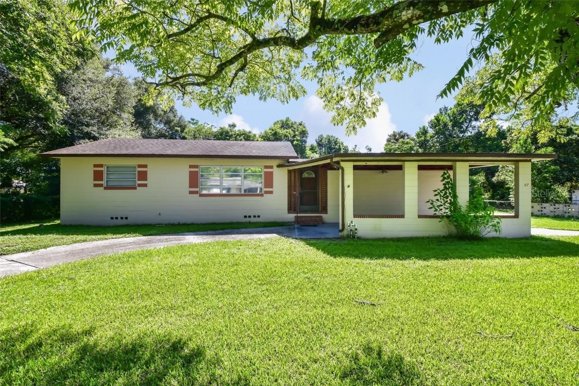 117 Temple St., Deland, FL 32720