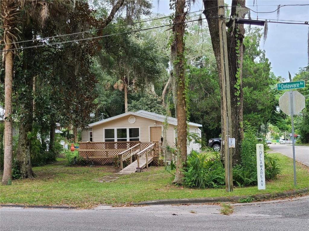 211 S Delaware Ave., Deland, FL 32720