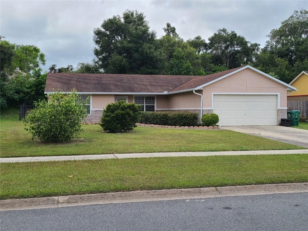 1390 Hensley Dr., Deland, FL 32724