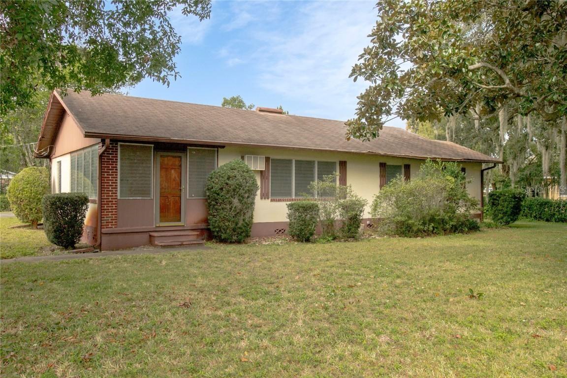 2 Volusia Dr., DeBary, FL 32713