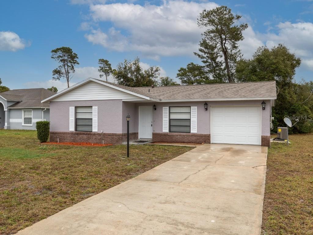 467 Abeno Ave., Deltona, FL 32725