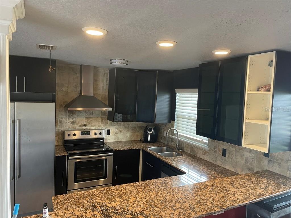 2342 Date Palm Dr., Edgewater, FL 32141