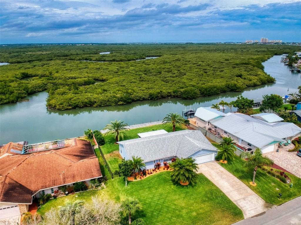 210 Quay Assisi, New Smyrna Beach, FL 32169