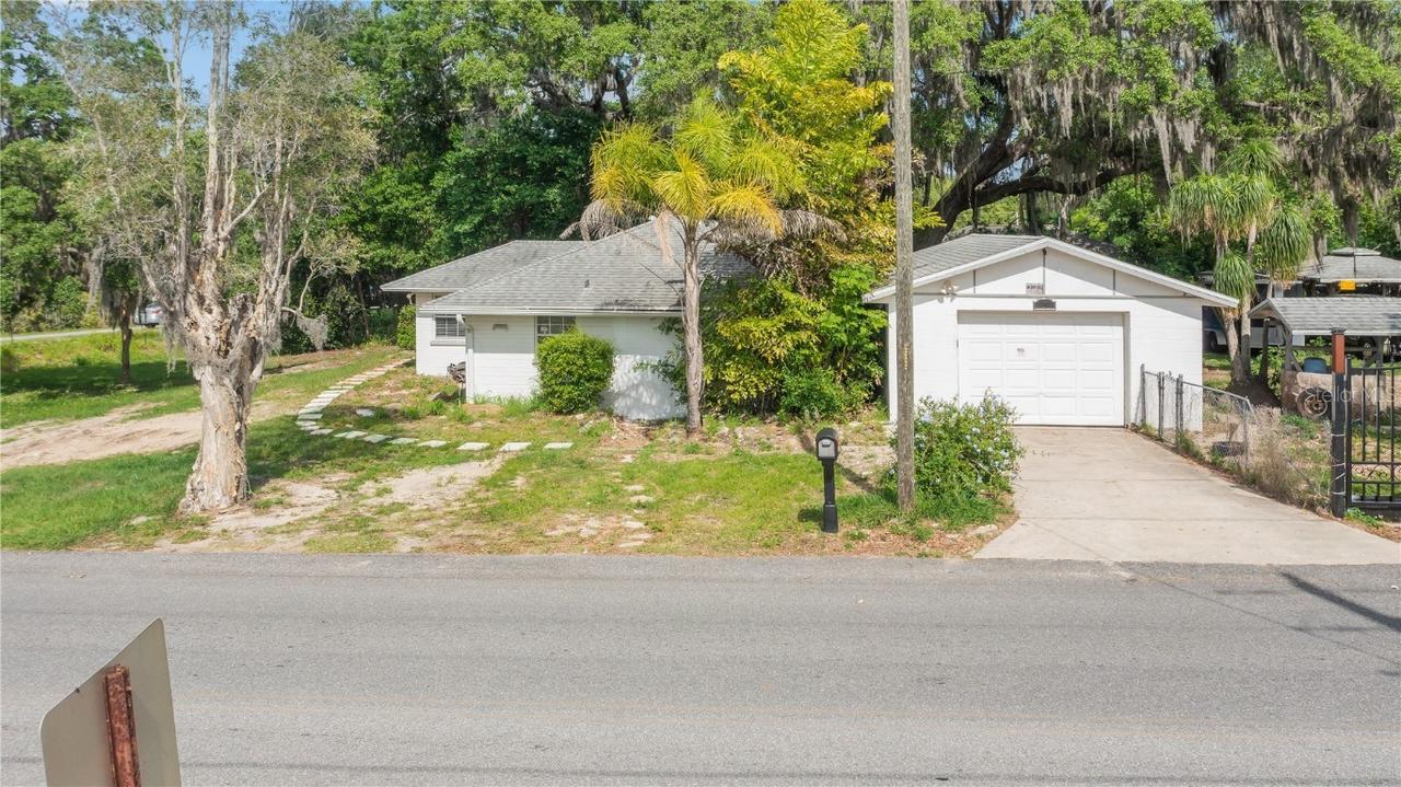 2207 Polk City Rd., Haines City, FL 33844