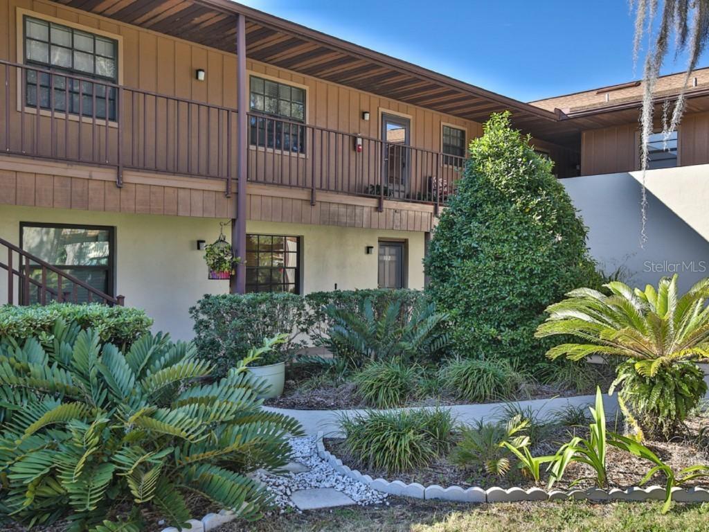 1640 Juno Tr. #202G, Astor, FL 32102