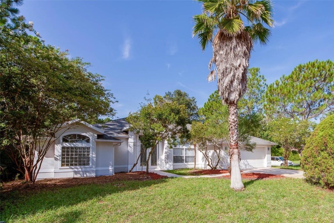 2 Pebble Pl., Palm Coast, FL 32164