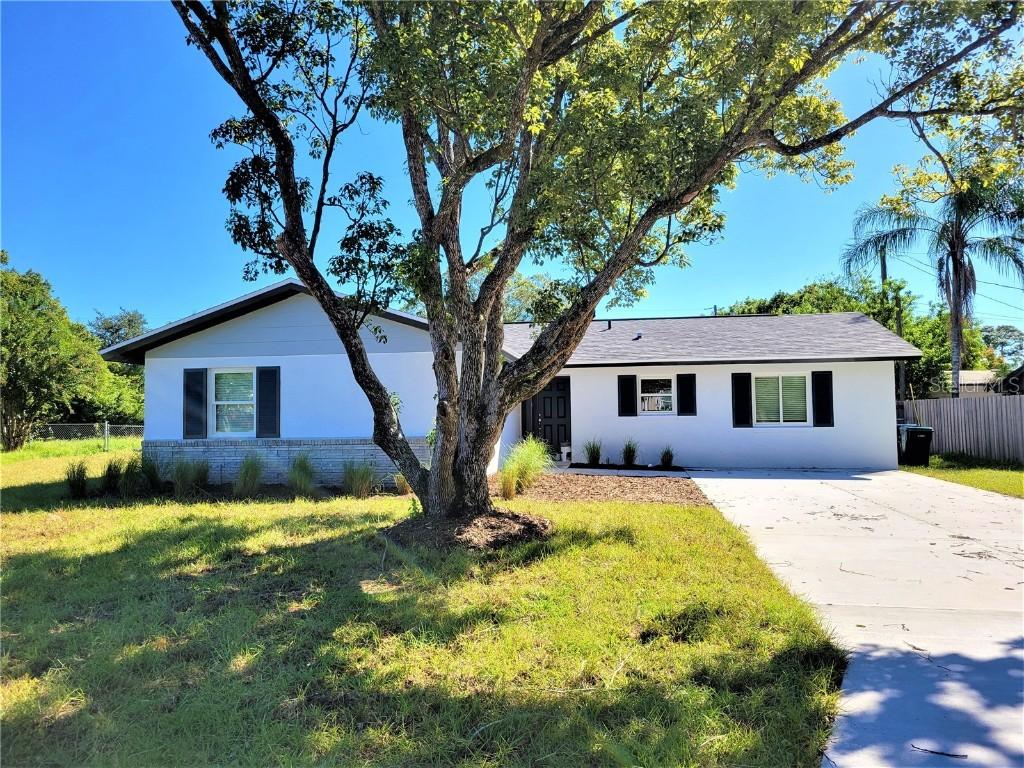 930 Hedgewood Ct., Winter Park, FL 32792