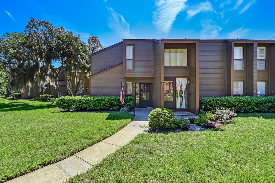 11 Oxford Ln., Palm Coast, FL 32137