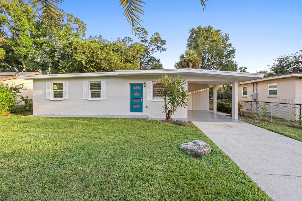 522 Powers Ave., Port Orange, FL 32127