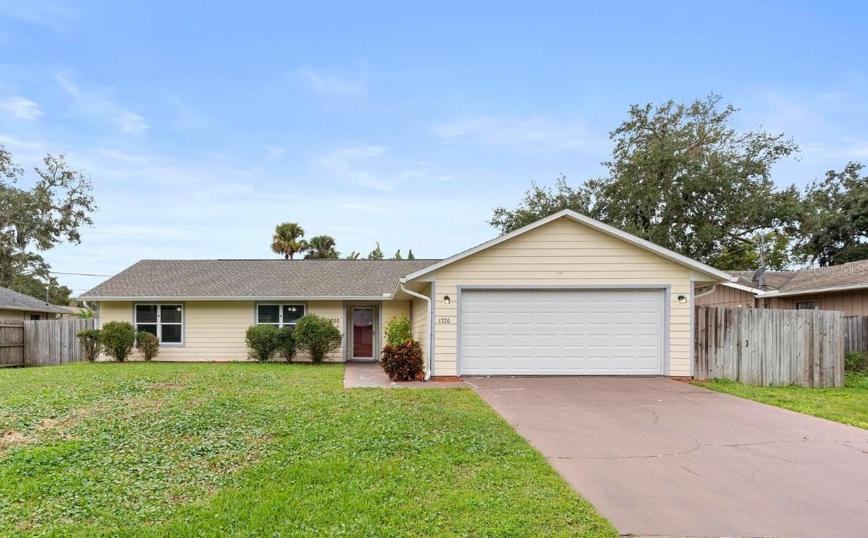 1720 Needle Palm Dr., Edgewater, FL 32132