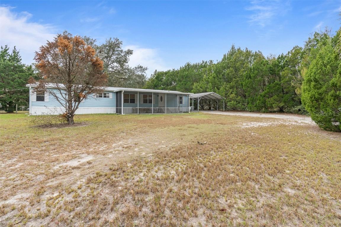 111 Raleigh Ave., Satsuma, FL 32189