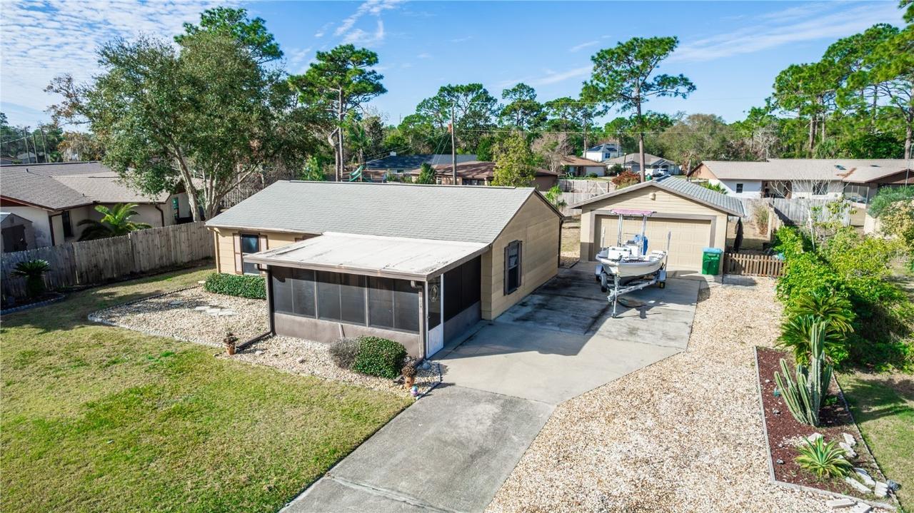 1391 San Carlos Ave., Deltona, FL 32738