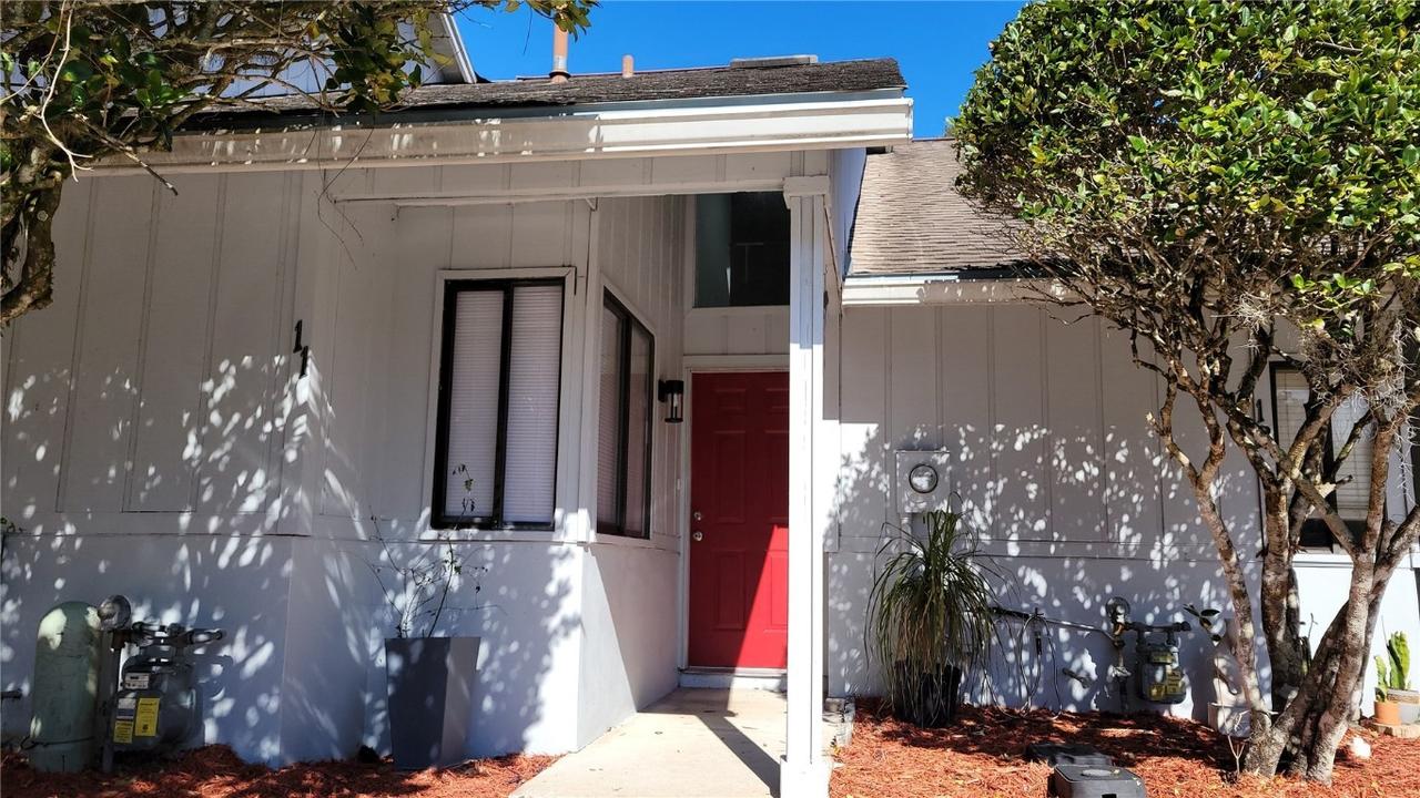 101 N Hill Ave. #Unit 11, Deland, FL 32724