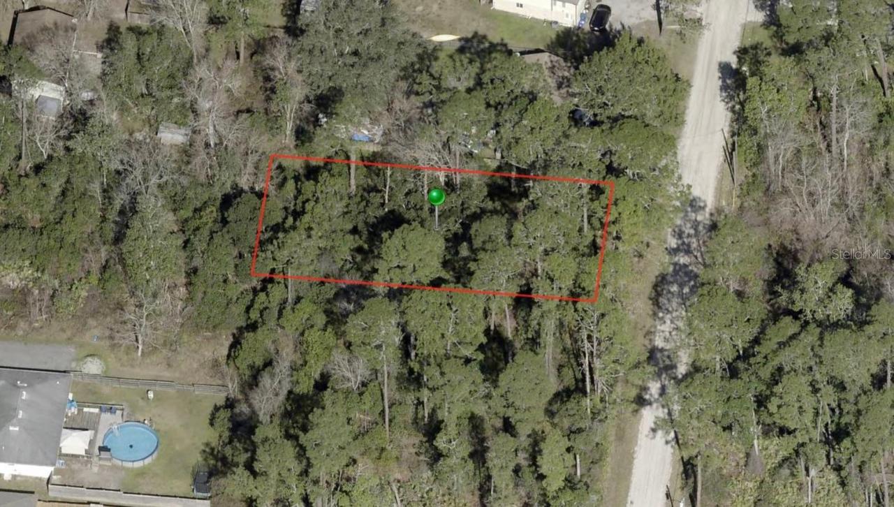 1572 10th Ave., Deland, FL 32724
