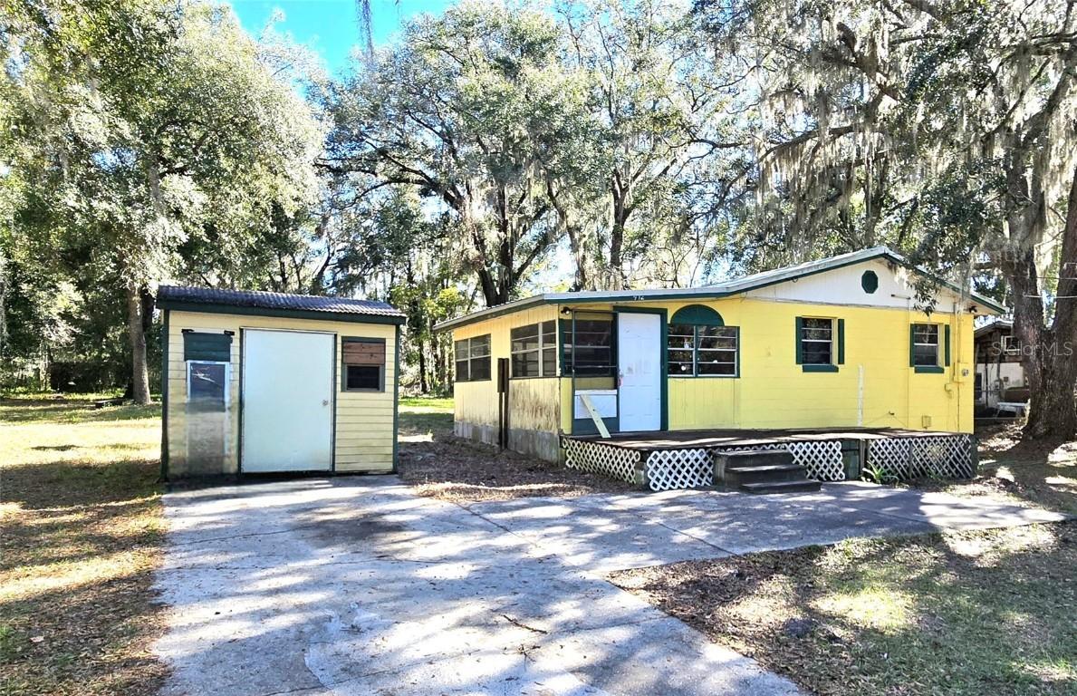 912 Center St., Crescent City, FL 32112