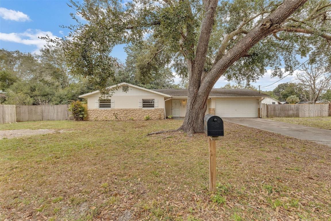 2360 N Kepler Rd., Deland, FL 32724