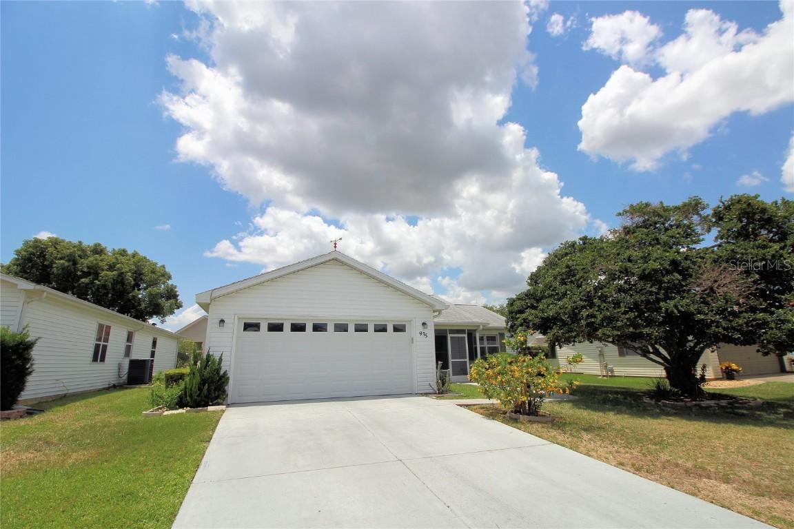 935 Chula Ct., The Villages, FL 32159