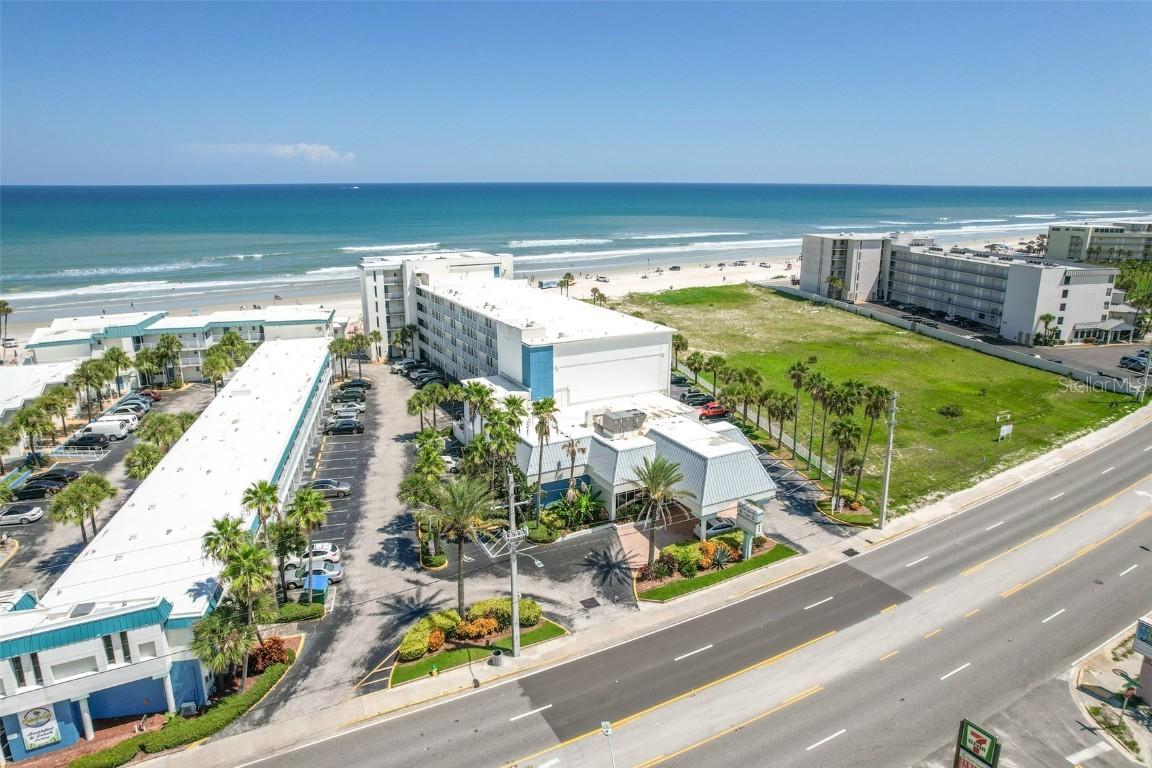 935 S Atlantic Ave. #311, Daytona Beach, FL 32118