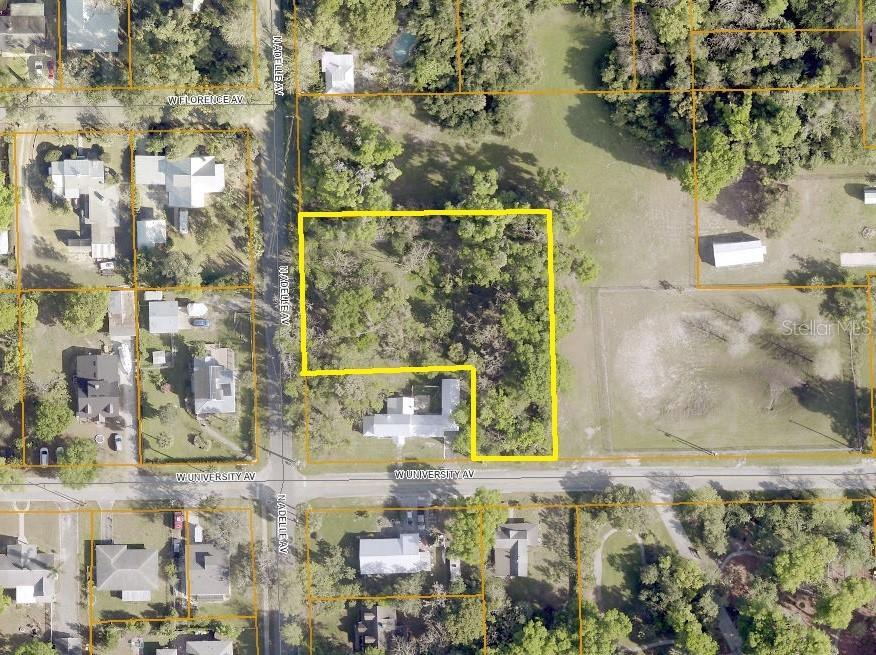 N Adelle Ave., Deland, FL 32720