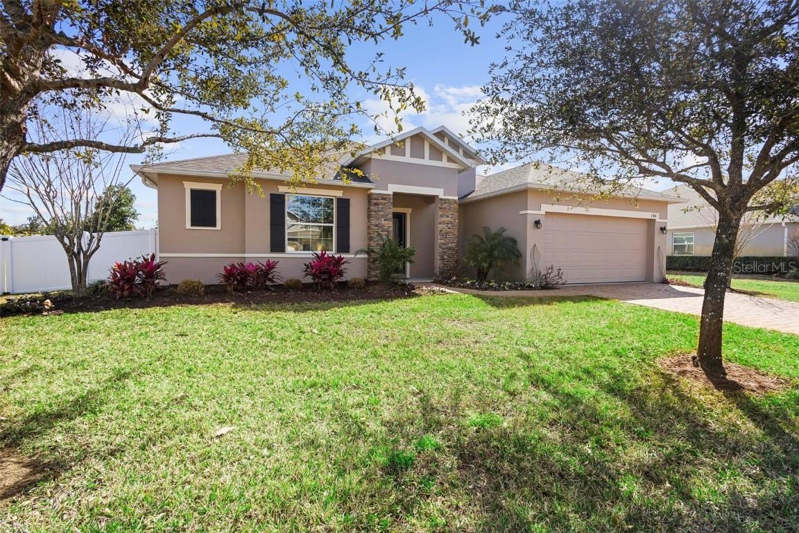 108 Blanco Dr., Deland, FL 32724
