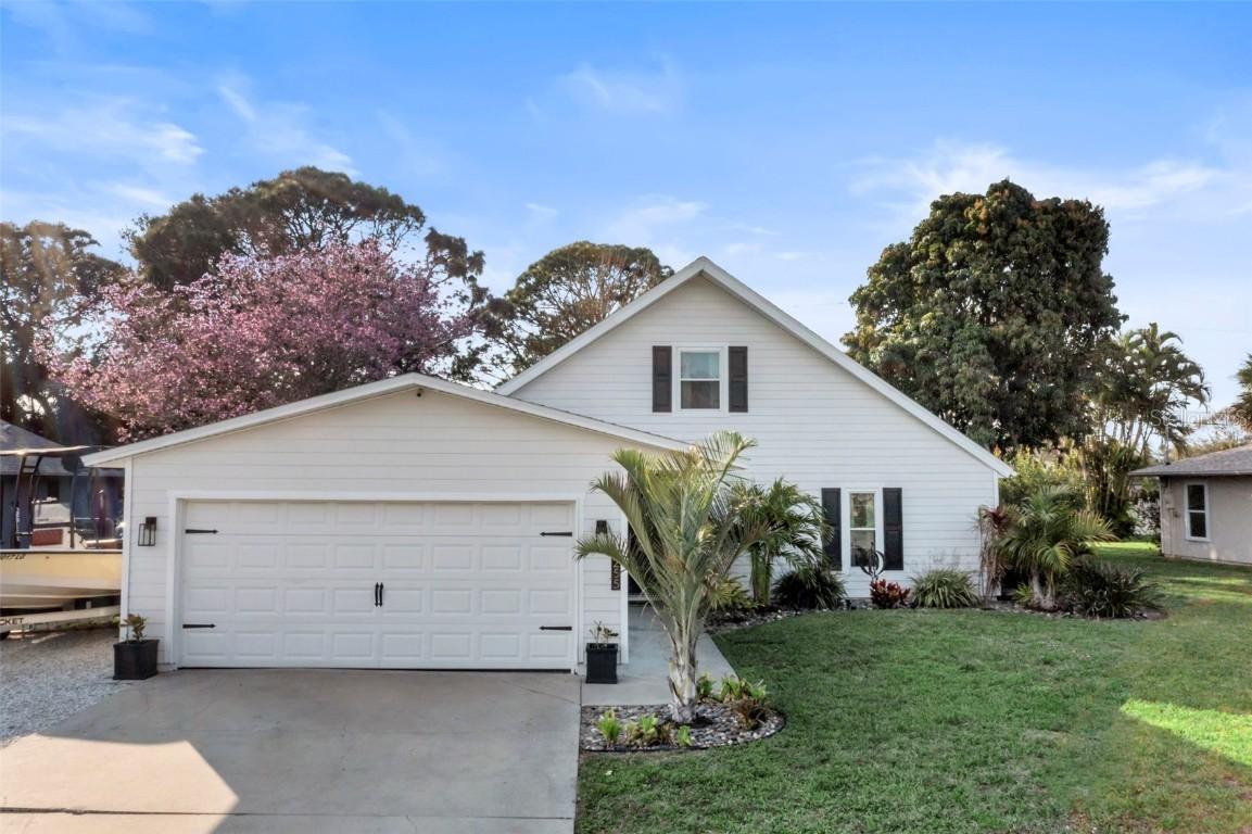 255 17th Ave., Vero Beach, FL 32962