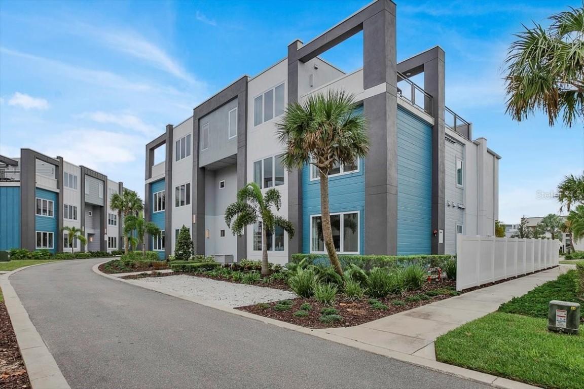 7740 Sandy Ridge Dr. #206, Kissimmee, FL 34747