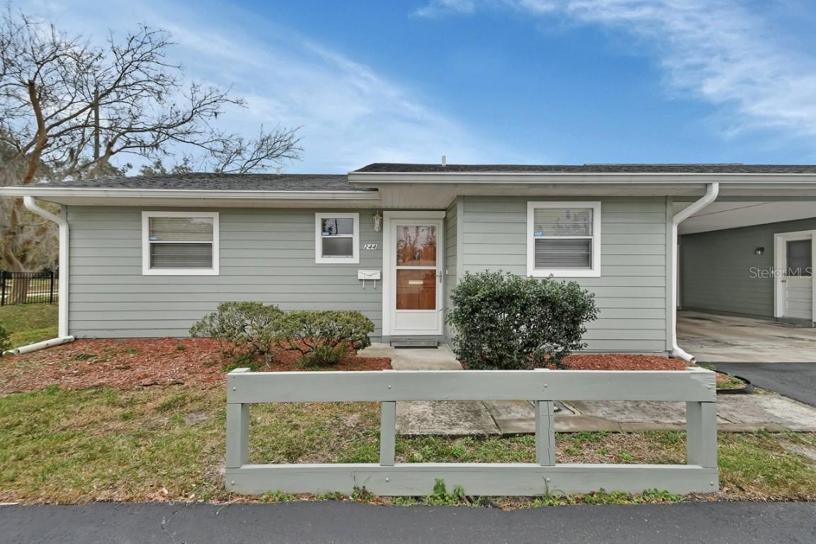 244 Oakleigh Dr. #200, Deland, FL 32724