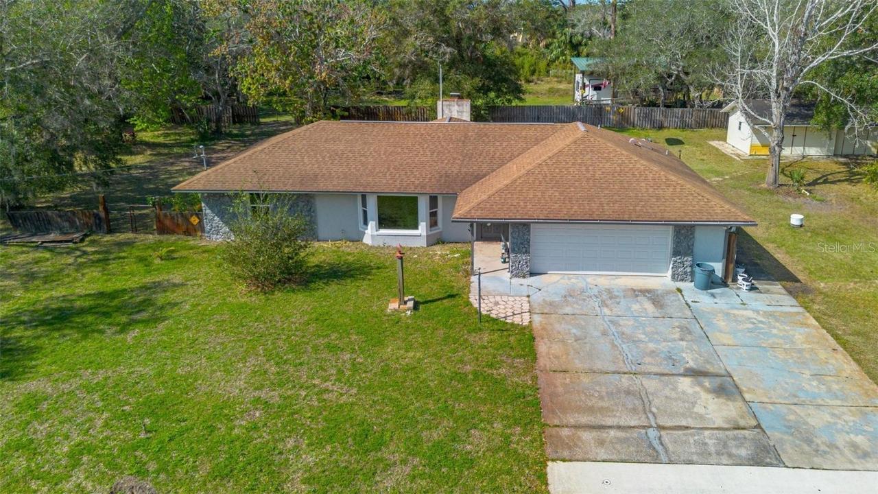 2910 Hardy Ave., New Smyrna Beach, FL 32168