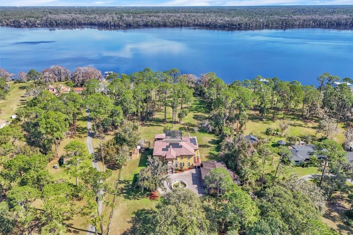 2111 Hontoon Rd., Deland, FL 32720