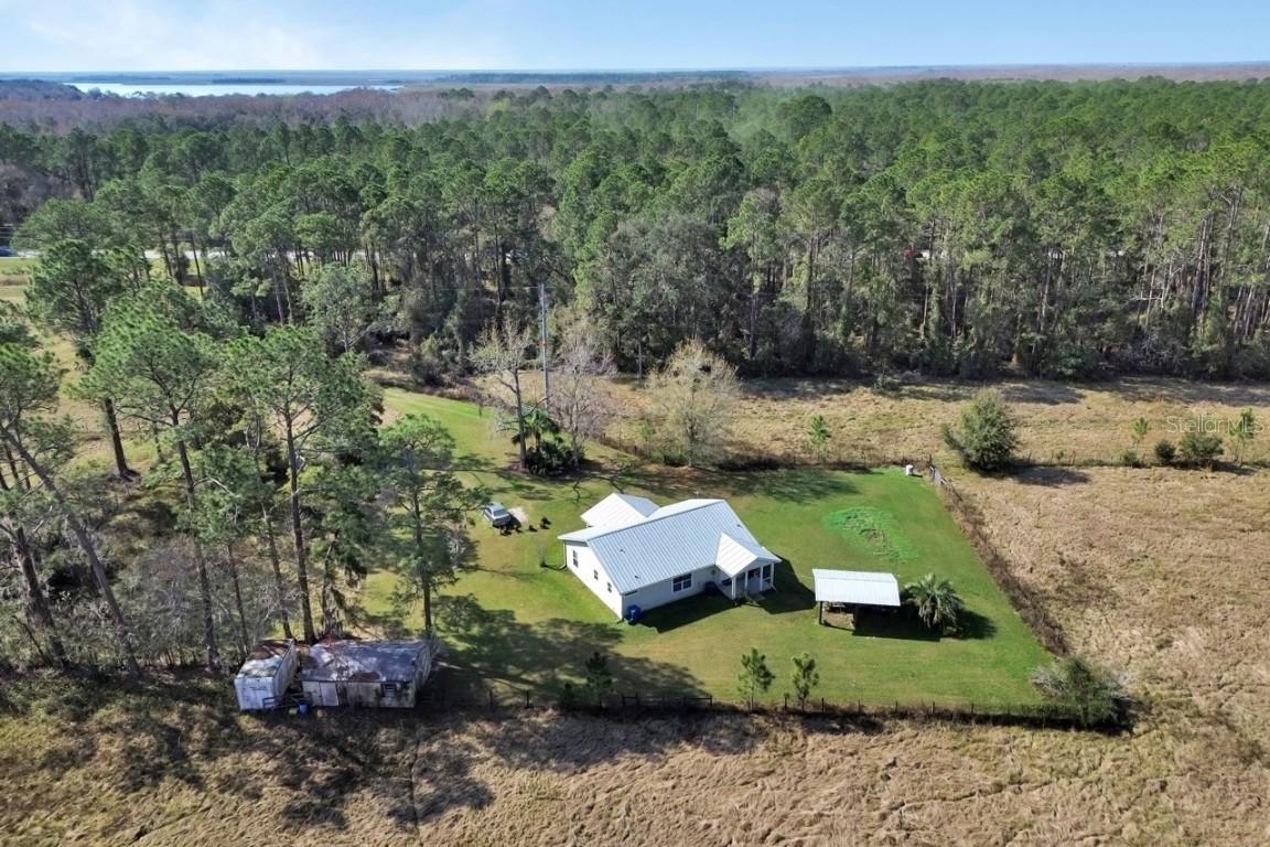 5717 Us Highway 17, De Leon Springs, FL 32130