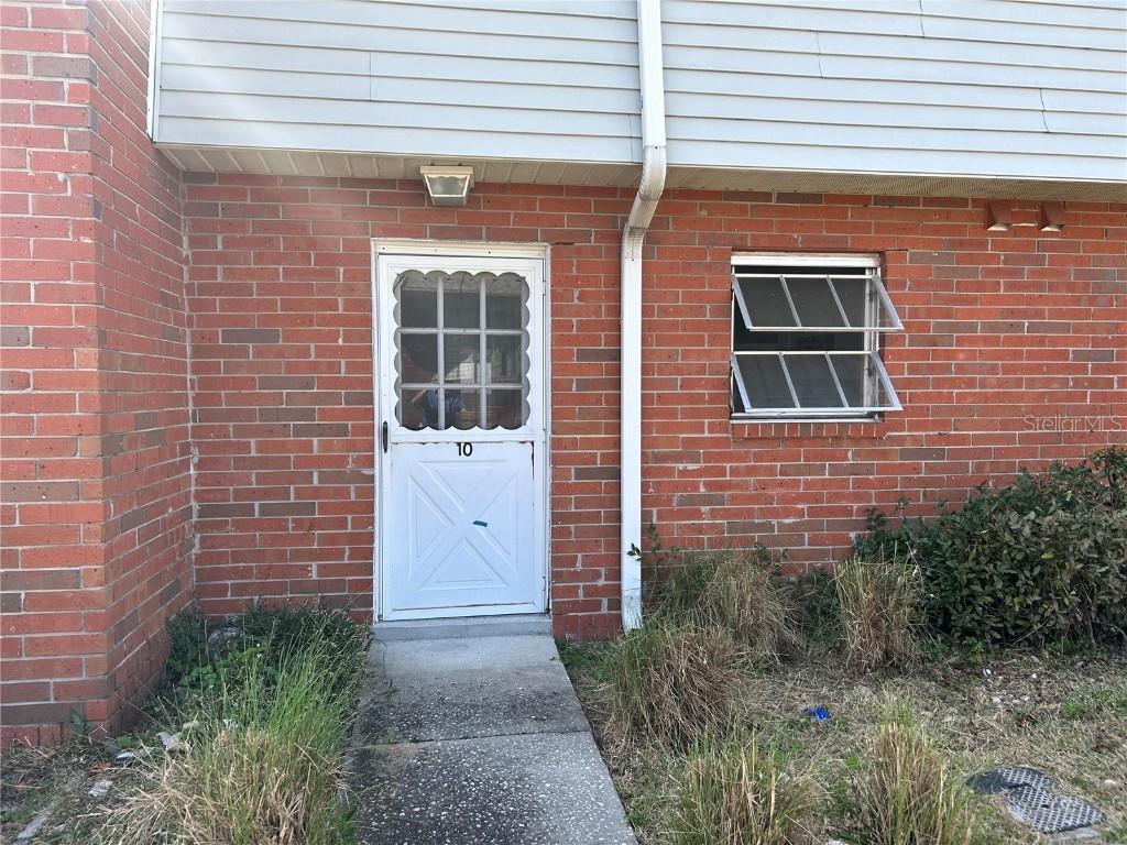 621 W Indiana Ave. #10, Deland, FL 32720