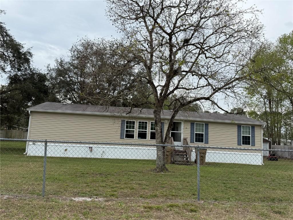 31334 Lakeside Dr., Deland, FL 32720