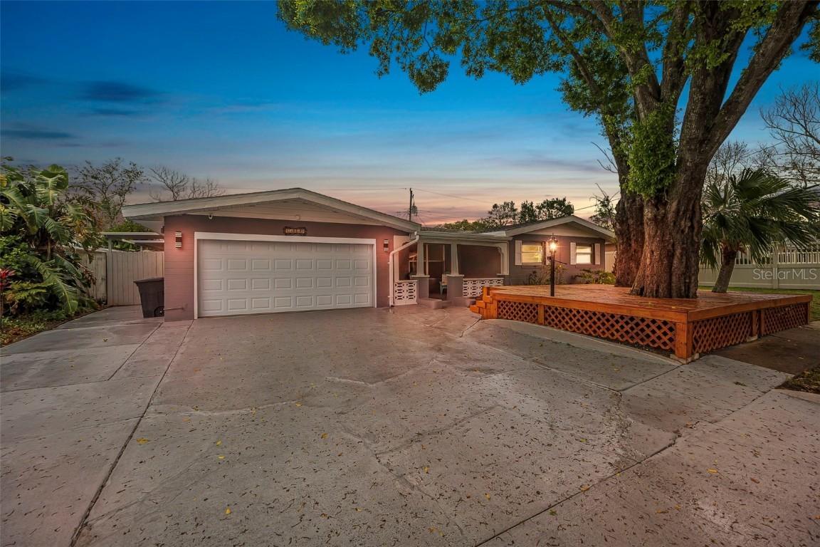 1259 Vanderbilt Dr., Ormond Beach, FL 32174