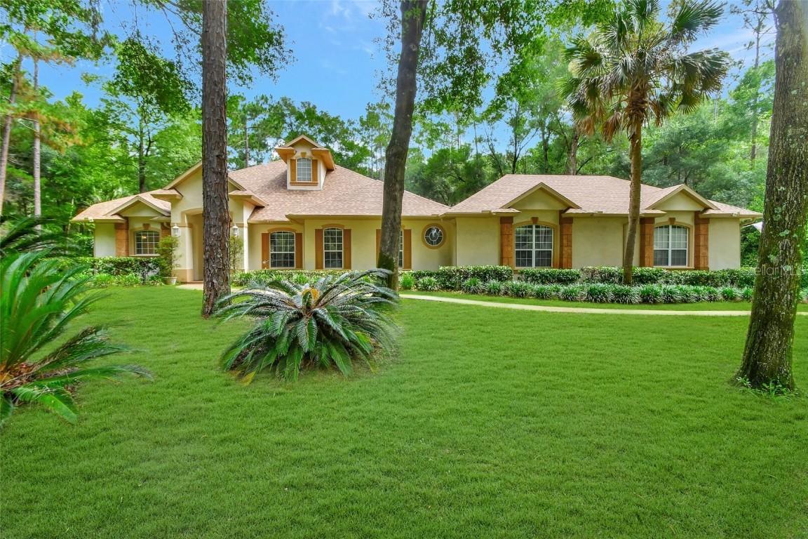 1875 Glenwood Oaks Ln., Deland, FL 32720