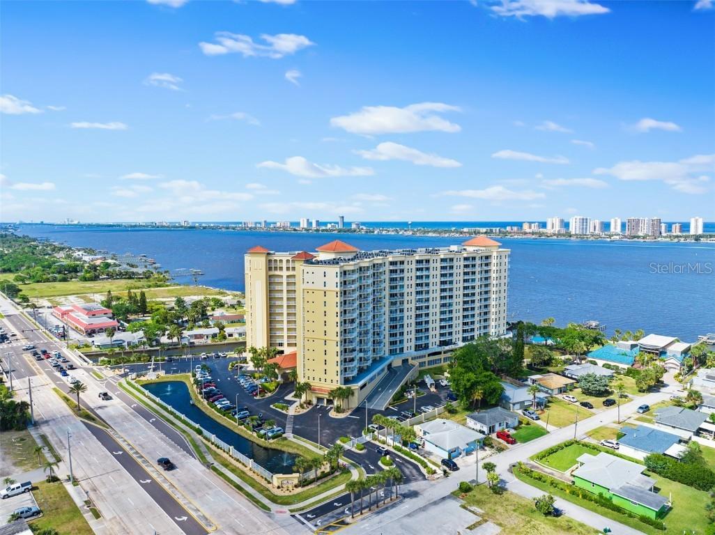 2801 S Ridgewood Ave. #1214, South Daytona, FL 32119
