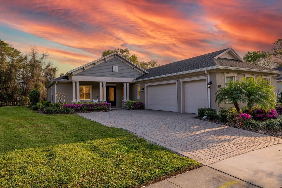 102 Wisteria Ln., Deland, FL 32724