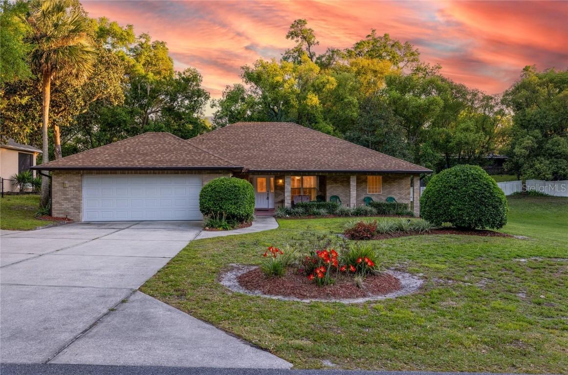 232 Westchester Dr., Deland, FL 32724