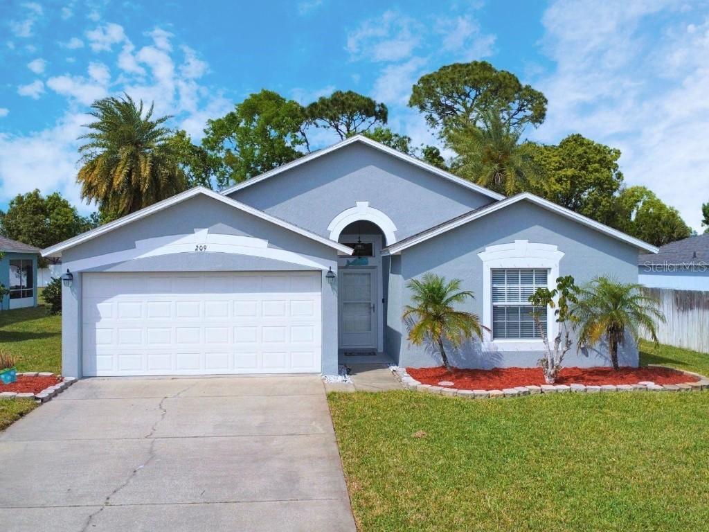 209 Oak Branch Dr., Edgewater, FL 32141
