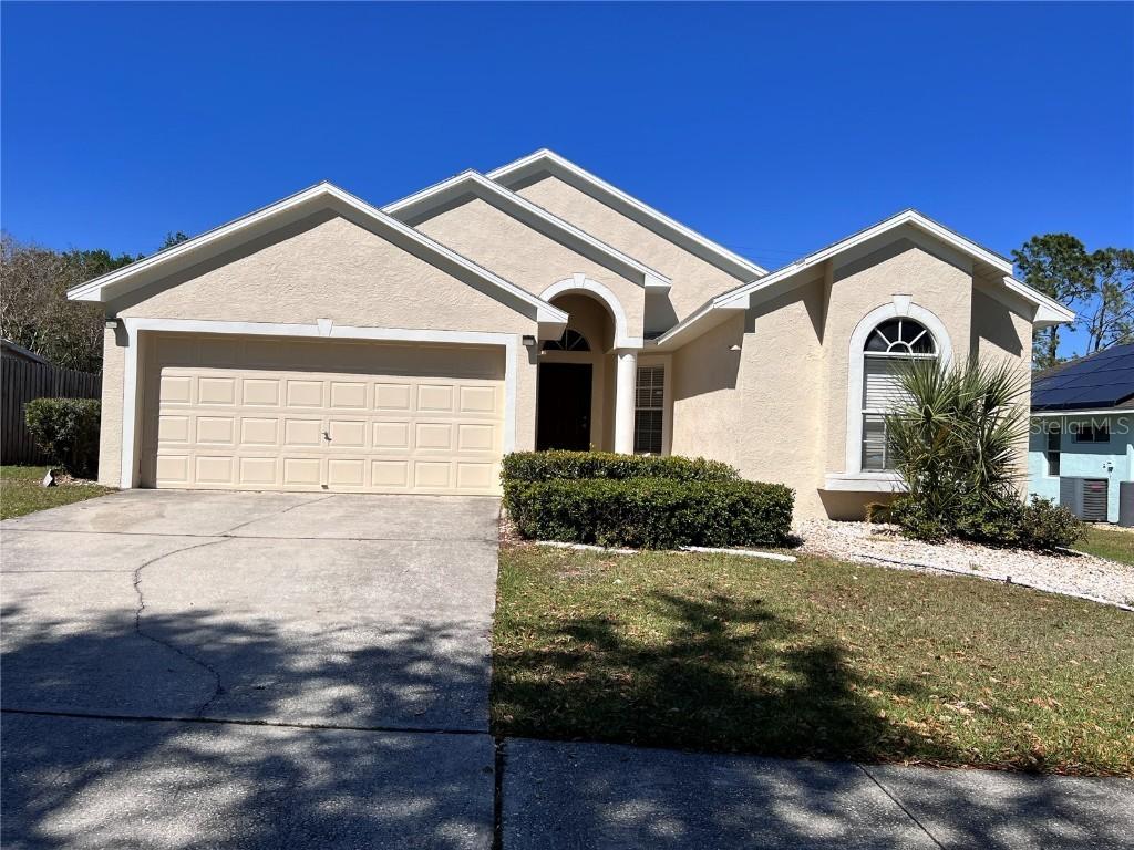 418 Henderson Ave., Seffner, FL 33584