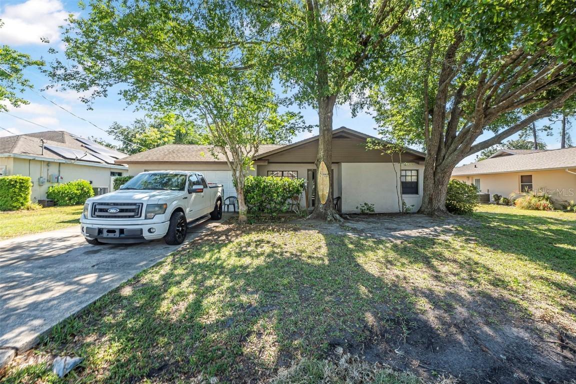 140 Westgrill Dr., Palm Coast, FL 32164