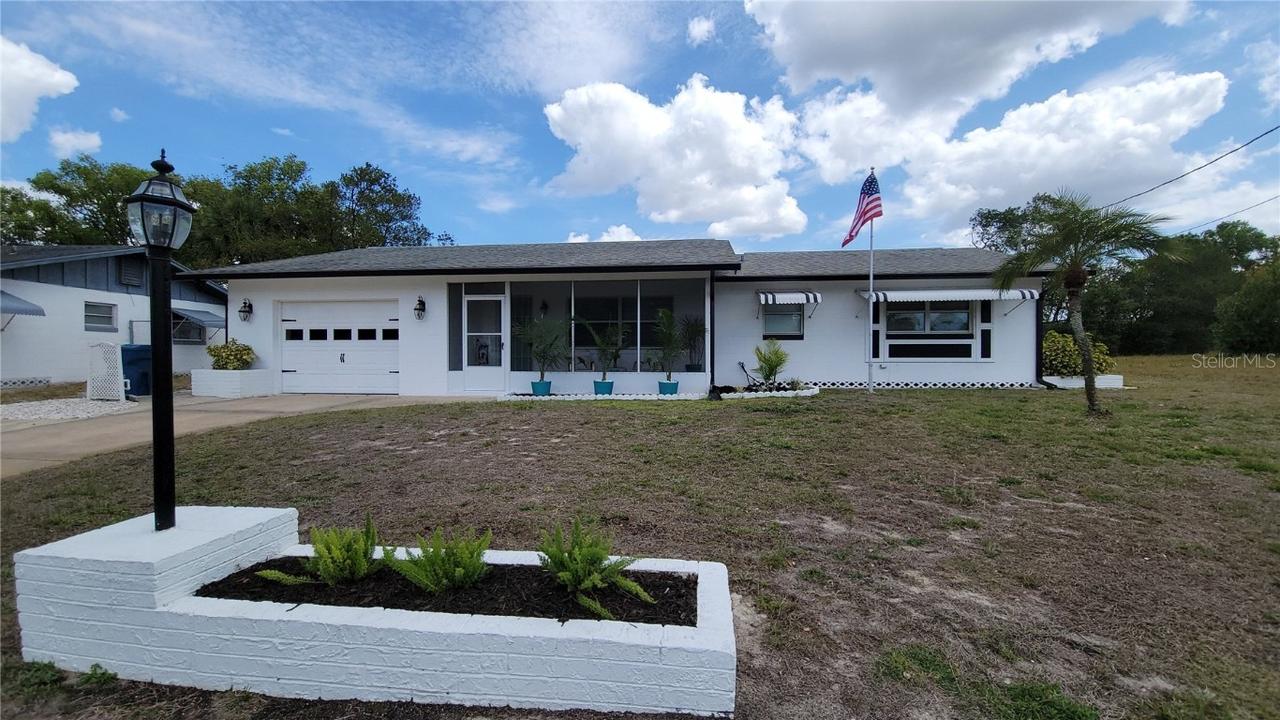 2365 Poinsettia Dr., Orange City, FL 32763