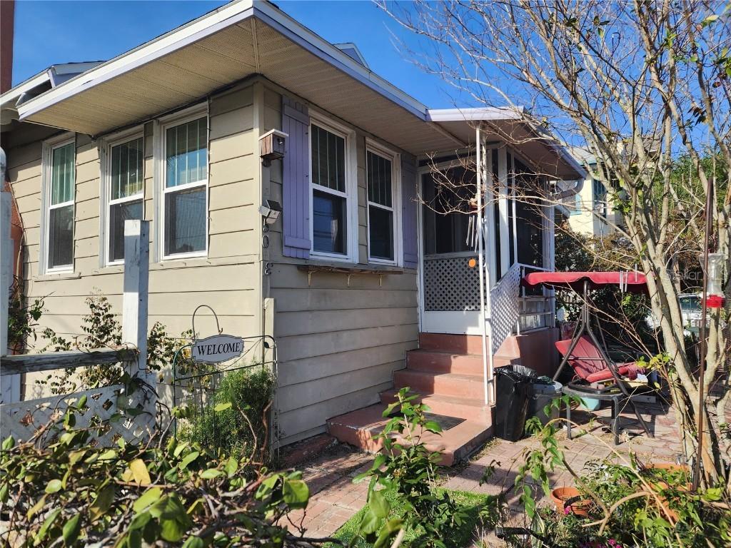 503 5th Ave., Daytona Beach, FL 32118