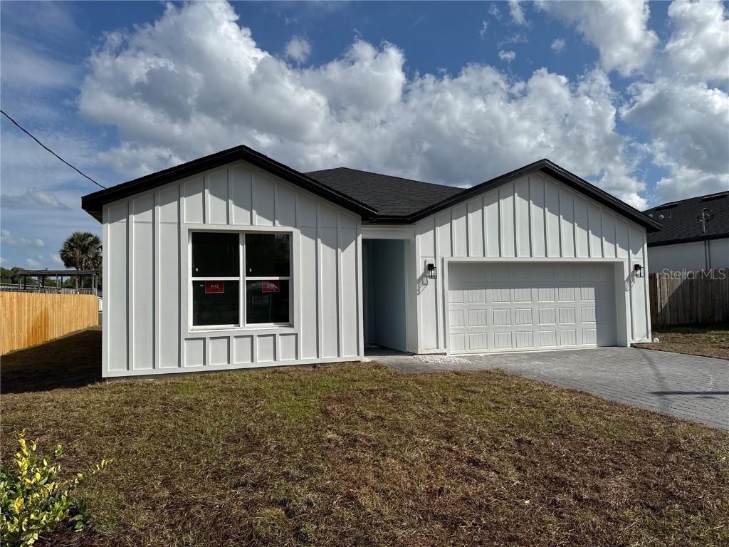 810 W 24th St., Sanford, FL 32771