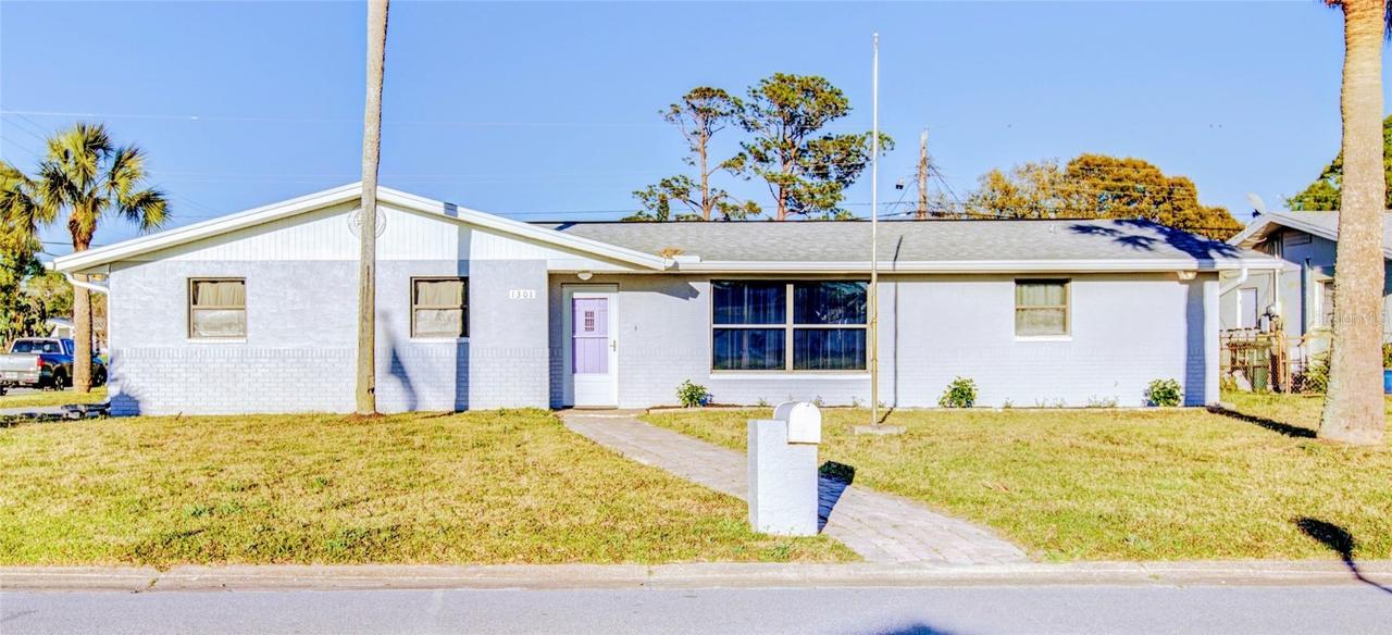 1301 Suwanee Rd., Daytona Beach, FL 32114
