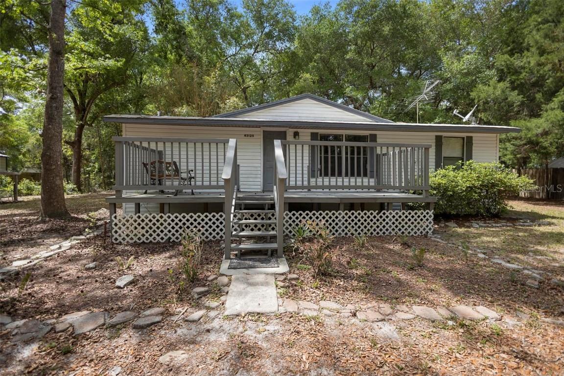 43125 E 2nd St., Paisley, FL 32767