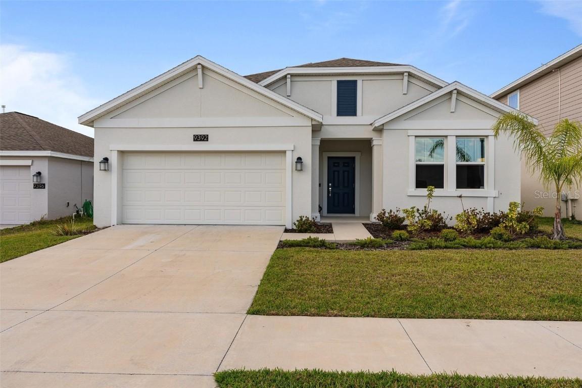9392 Revere Ave., Leesburg, FL 34788