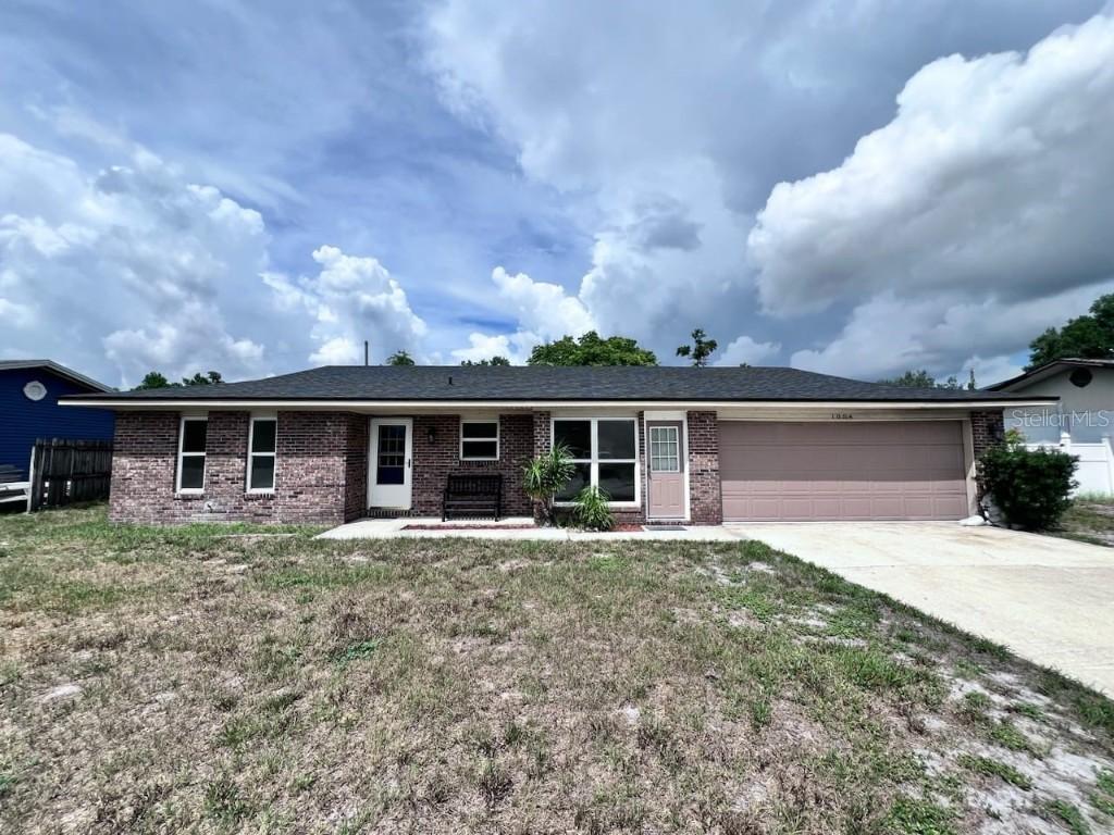 1054 Abeline Dr., Deltona, FL 32725